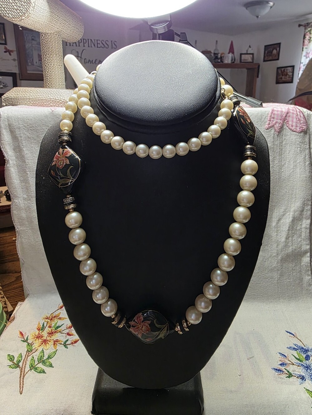 Beautiful Vintage Japan Faux Pearl Necklace With Black Cloisonne Style Beads